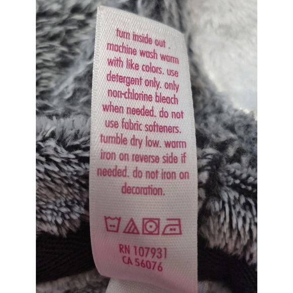 Justice Gray White Snowflake Penguin Hooded Fleece Jammies Girls Size 8 - Picture 5 of 6